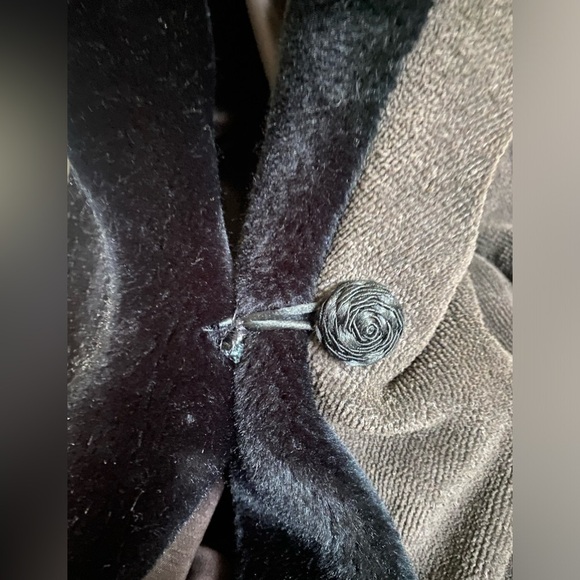 Vintage Rare Norma Kamali Robe Style Coat with Shawl Collar - Picture 8 of 8